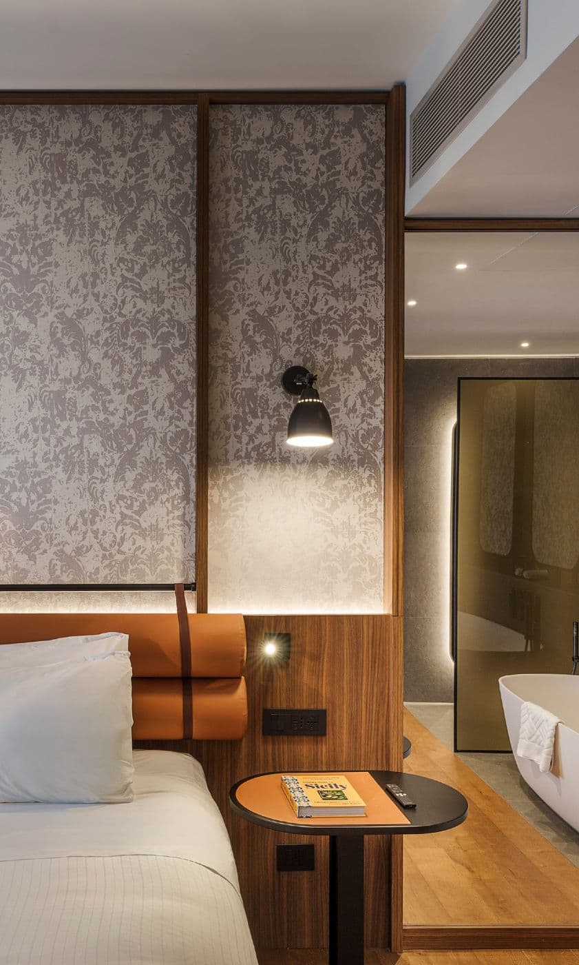 Rooms and Suites